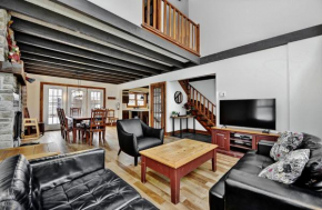 Chalet 9001 Chemin des Alpages by Les Chalets Alpins Stoneham
